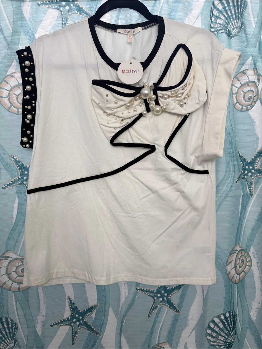 Pastels White Short Sleeve Top with Black Trim & Pearl Bow